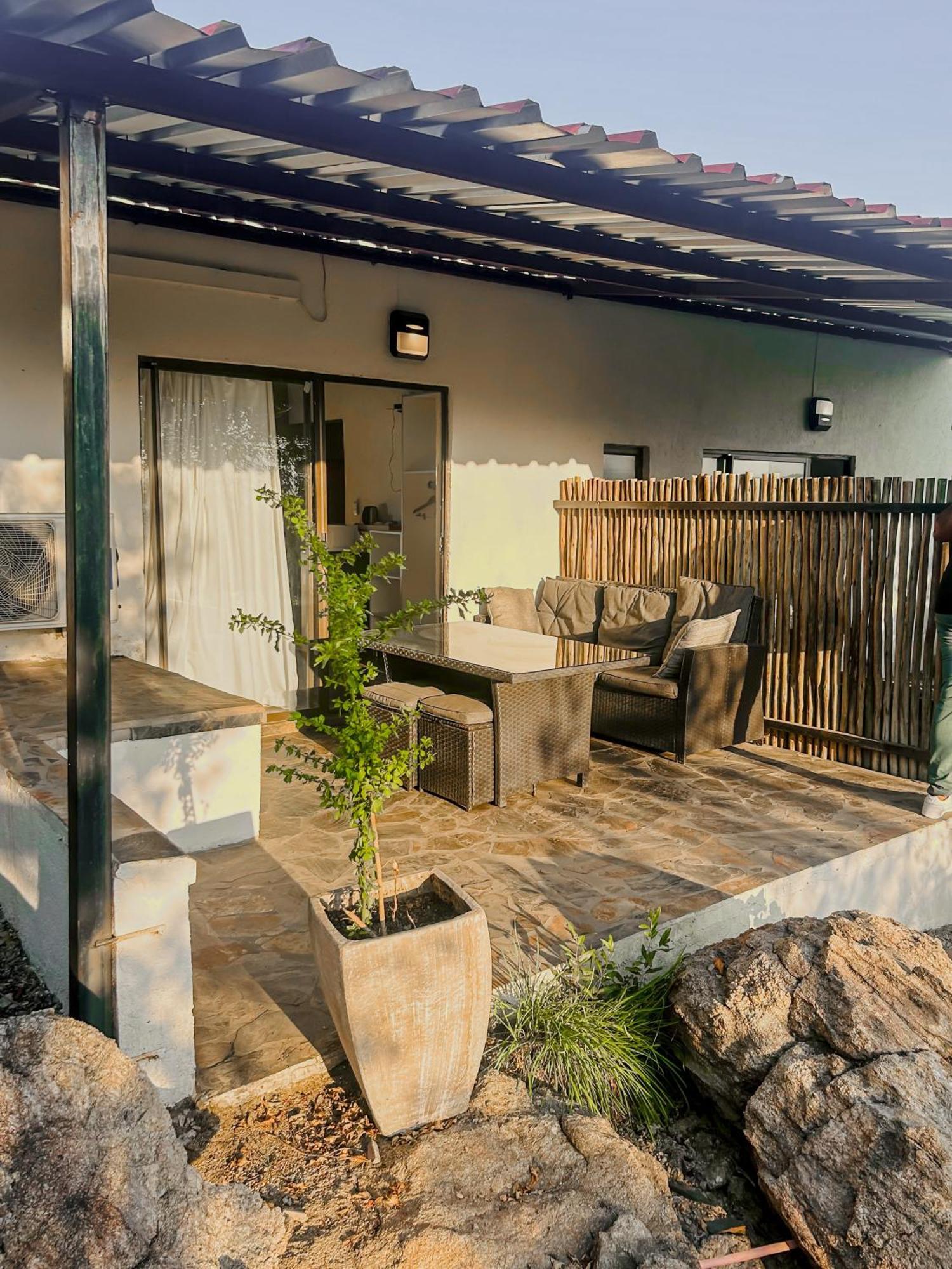 View Inn Exclusive Lodge Mbombela Екстер'єр фото